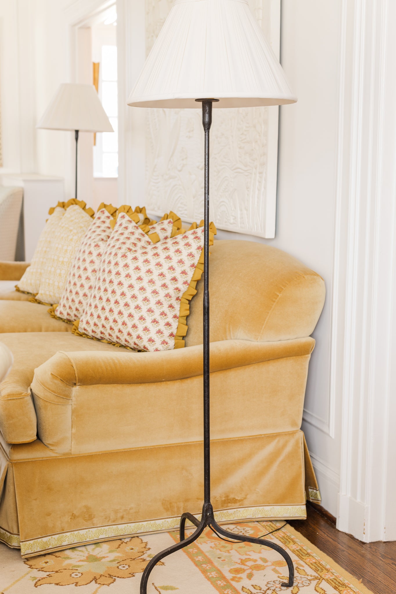 Black Iron Standing Lamp