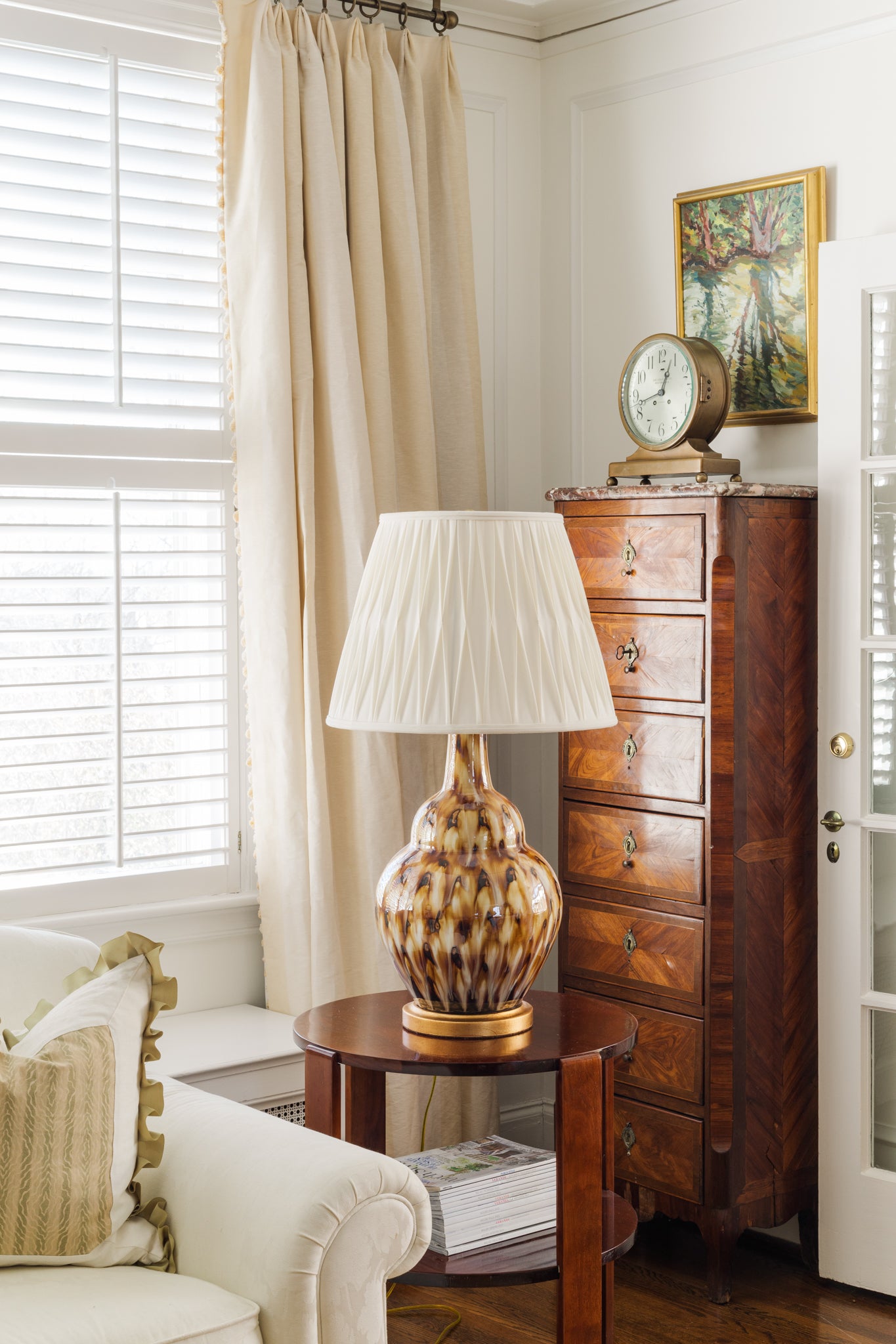 Bunny Williams Pheasant Feather Lamp (BROWN)
