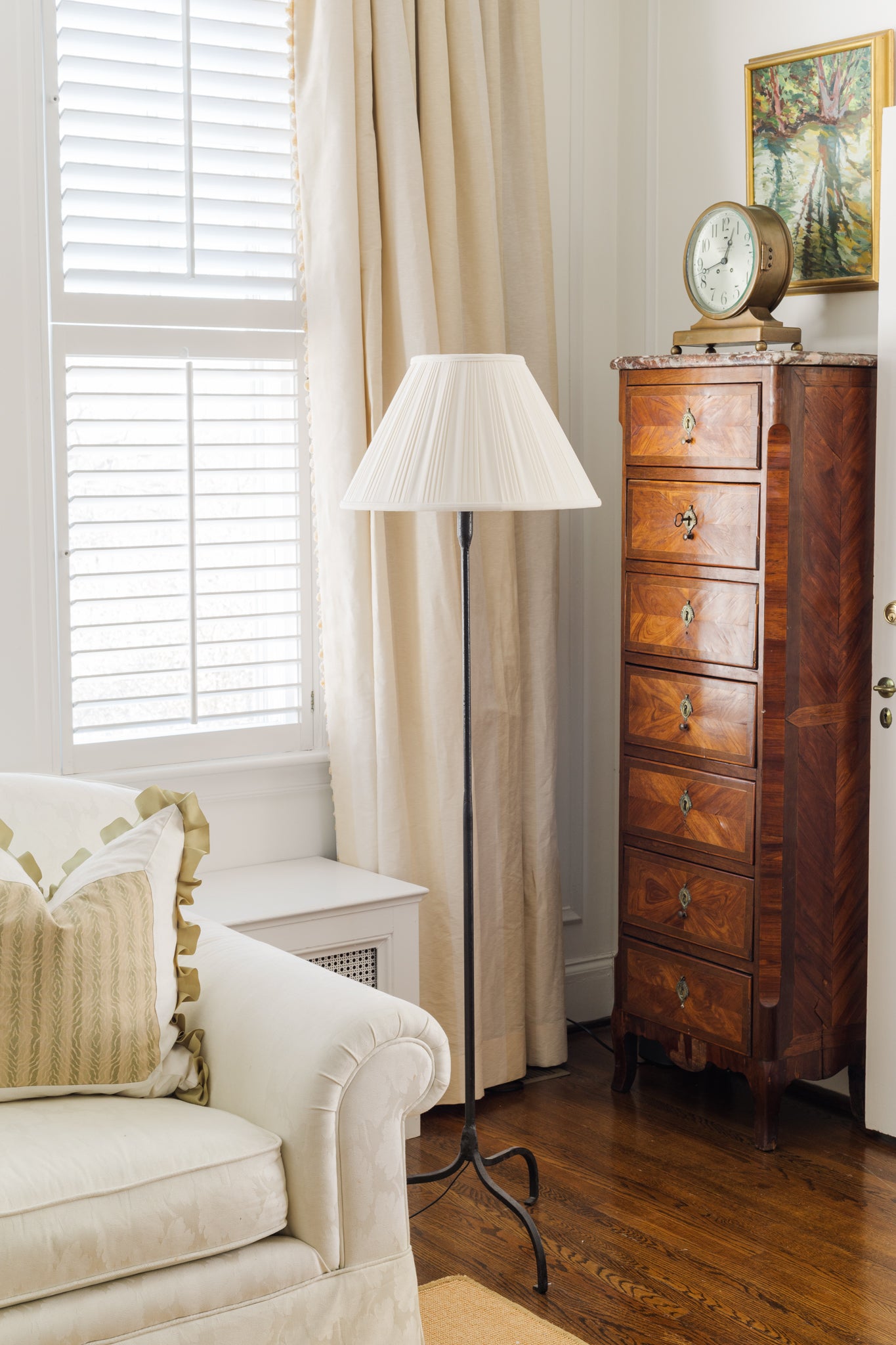 Black Iron Standing Lamp