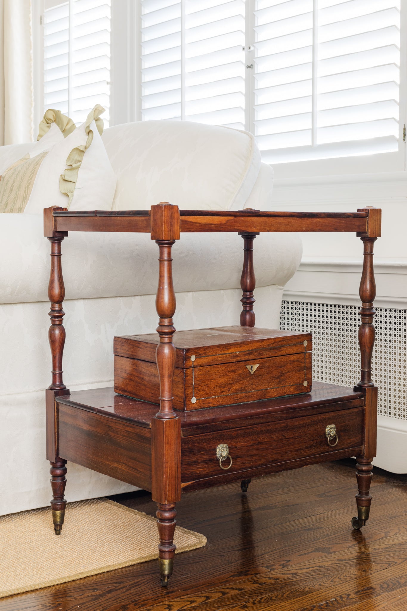 Regency Rosewood Whatnot